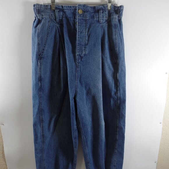 WE THE FREE By Free People Good Luck Barrel Jeans Women's Size 35 Elastic Waist - Picture 1 of 5